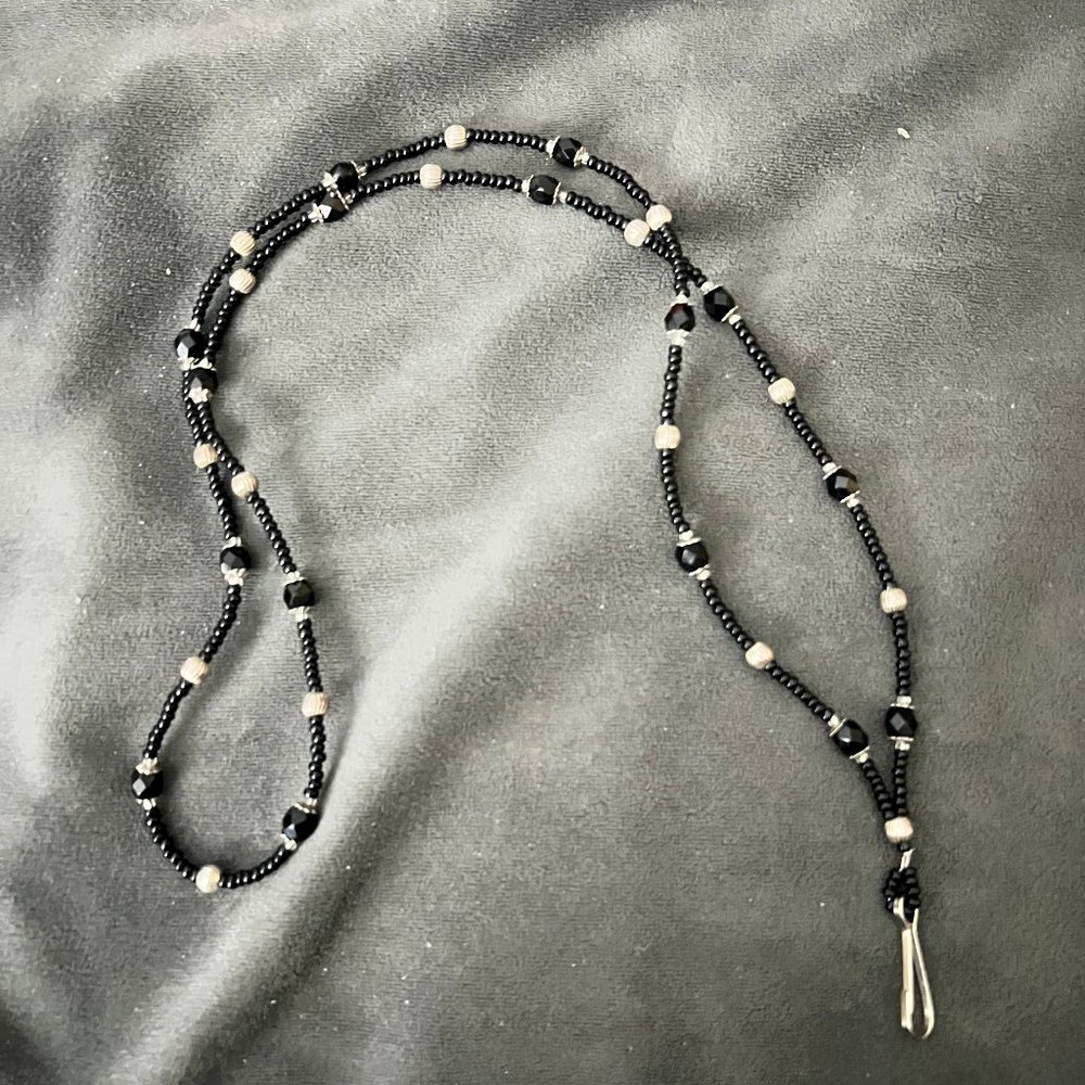 Nordstrom Anthology Black Seeded & Silver Beaded Necklace Lanyard
